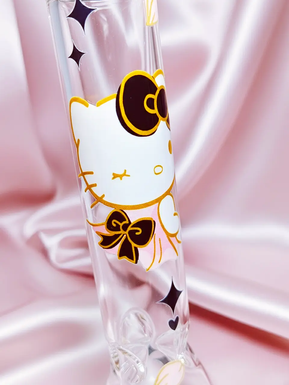 The Black & Gold Hello Kitty Beaker Glass Bong