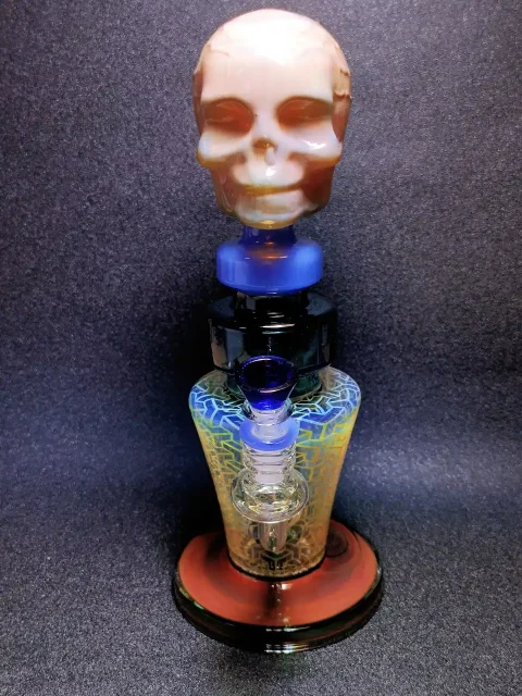 11.5-Inch Cool Silver-Fumed Skull Glass Bong