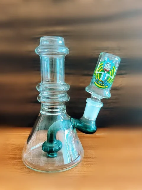 14mm-rick-and-morty-glass-bong-bowl-slide-2.webp
