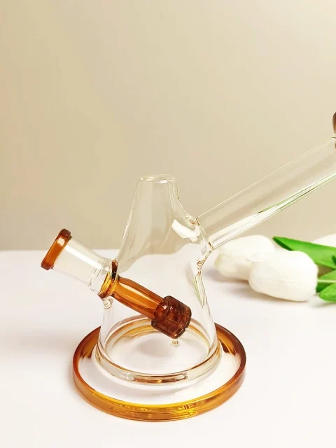 5.5-Inch Amber Accent Triangle Bubbler