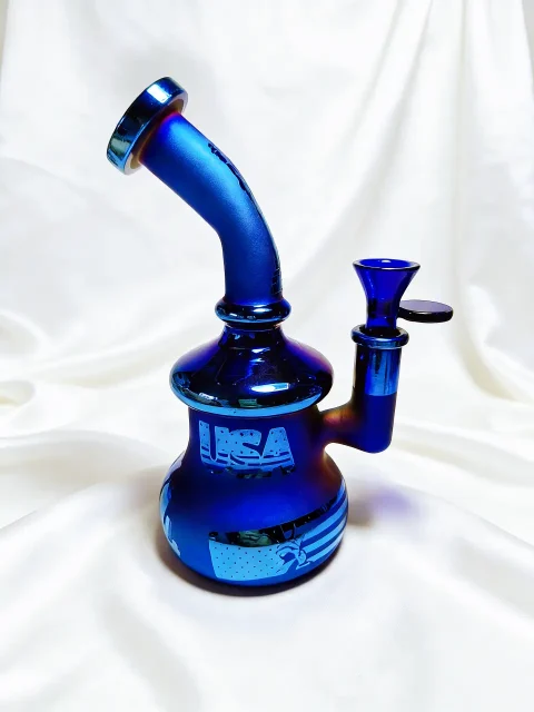 7-Inch Aurora Statue of Liberty Mini Glass Bong