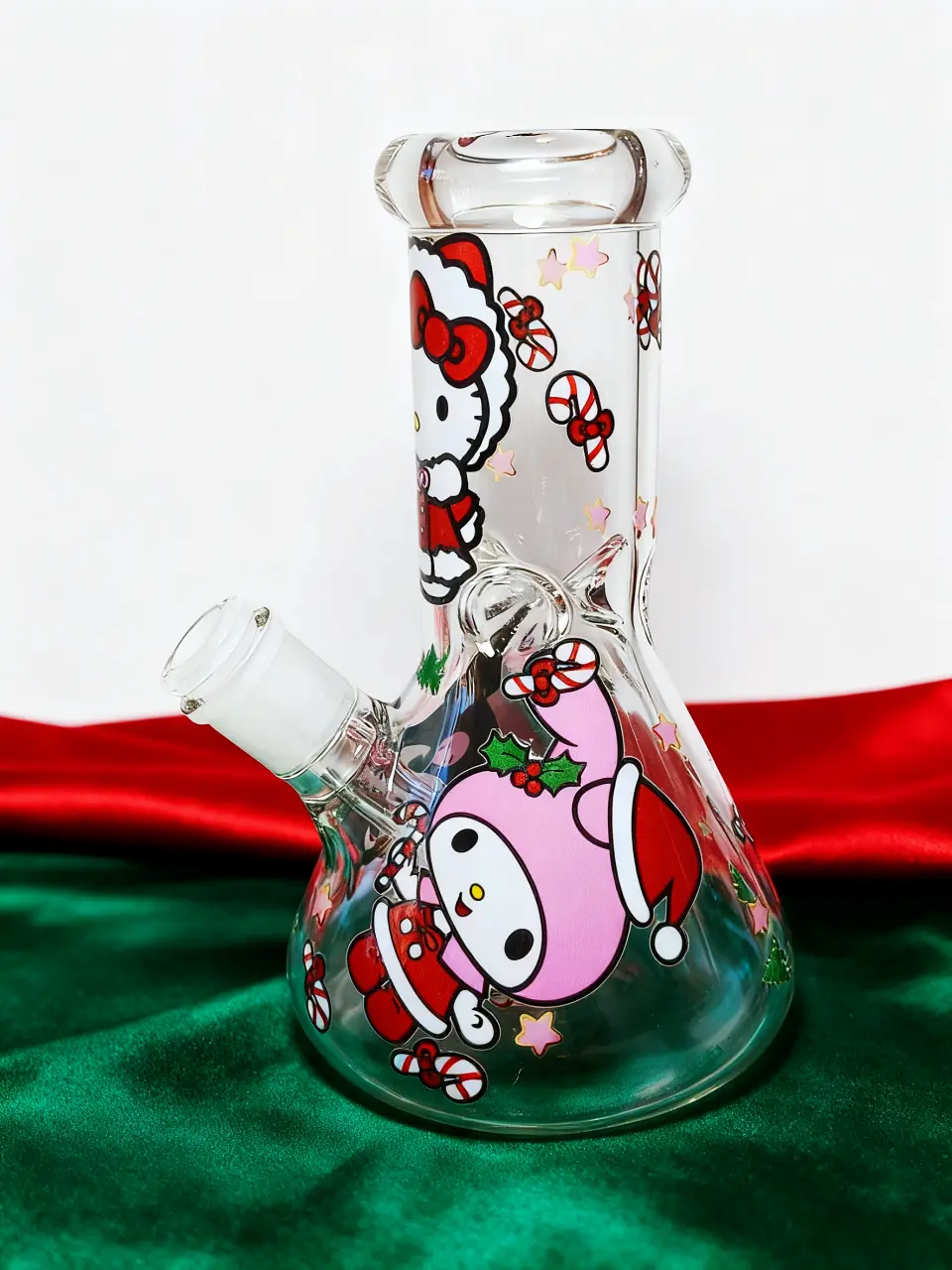 Sanrio Christmas Beaker Bong – Hello Kitty, My Melody & Kuromi Holiday Design