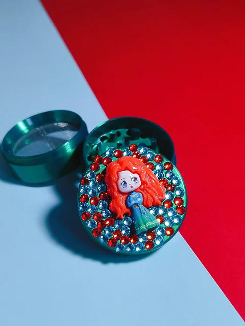 Brave Princess Rhinestone Grinder