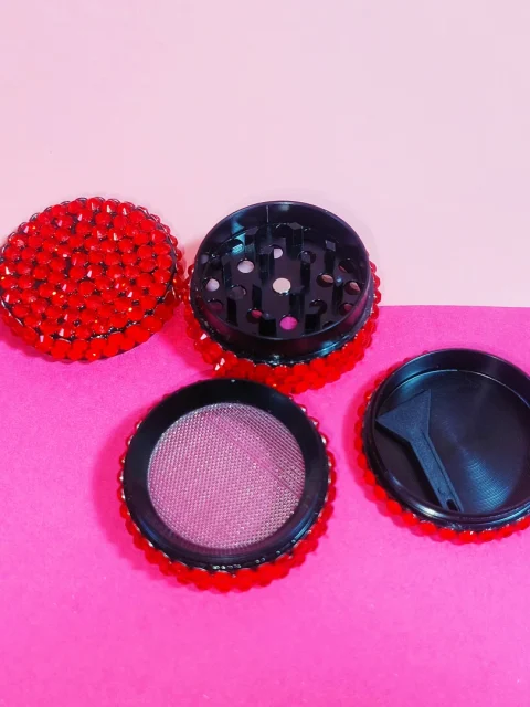 crystal-bling-red-rhinestone-mini-grinder-3.webp