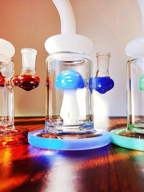 Mushroom Fantasy Mini Glass Bong Mushroom Fantasy Mini Glass Bong