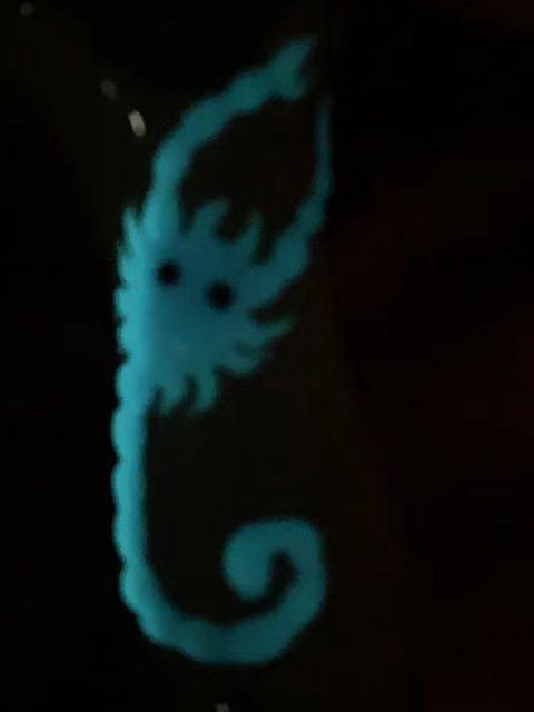 green-to-white-glow-scorpion-spoon-pipe-5.jpeg