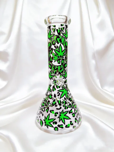 Leopard & Leaf Beaker Beaker Mini Glass Bong Leopard & Leaf Beaker Beaker Mini Glass Bong
