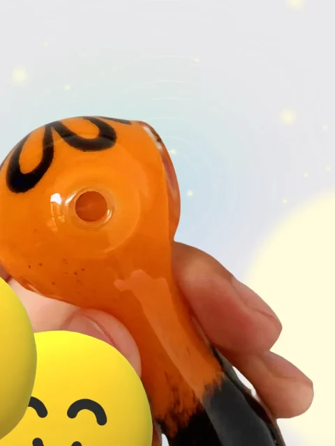 Ember Bloom “Shadow & Fire” Spoon Pipe Ember Bloom "Shadow & Fire" Spoon Pipe