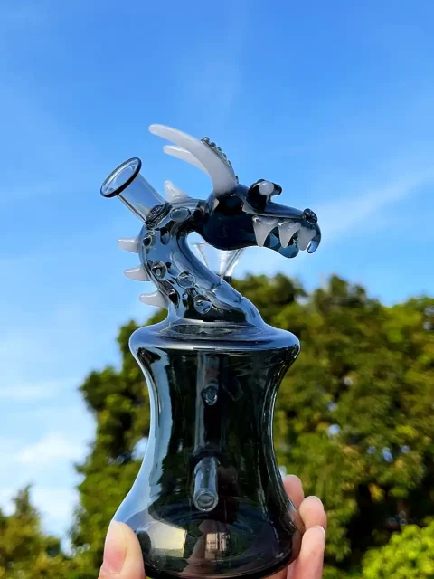 Obsidian Drake Handcrafted Dragon Glass Bong Obsidian Drake Handcrafted Dragon Glass Bong